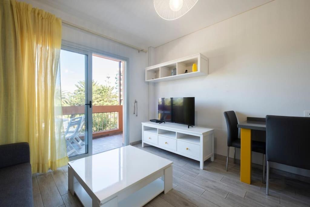 Apartment With Balcony And Swimming Pool Puerto de la Cruz  Bagian luar foto