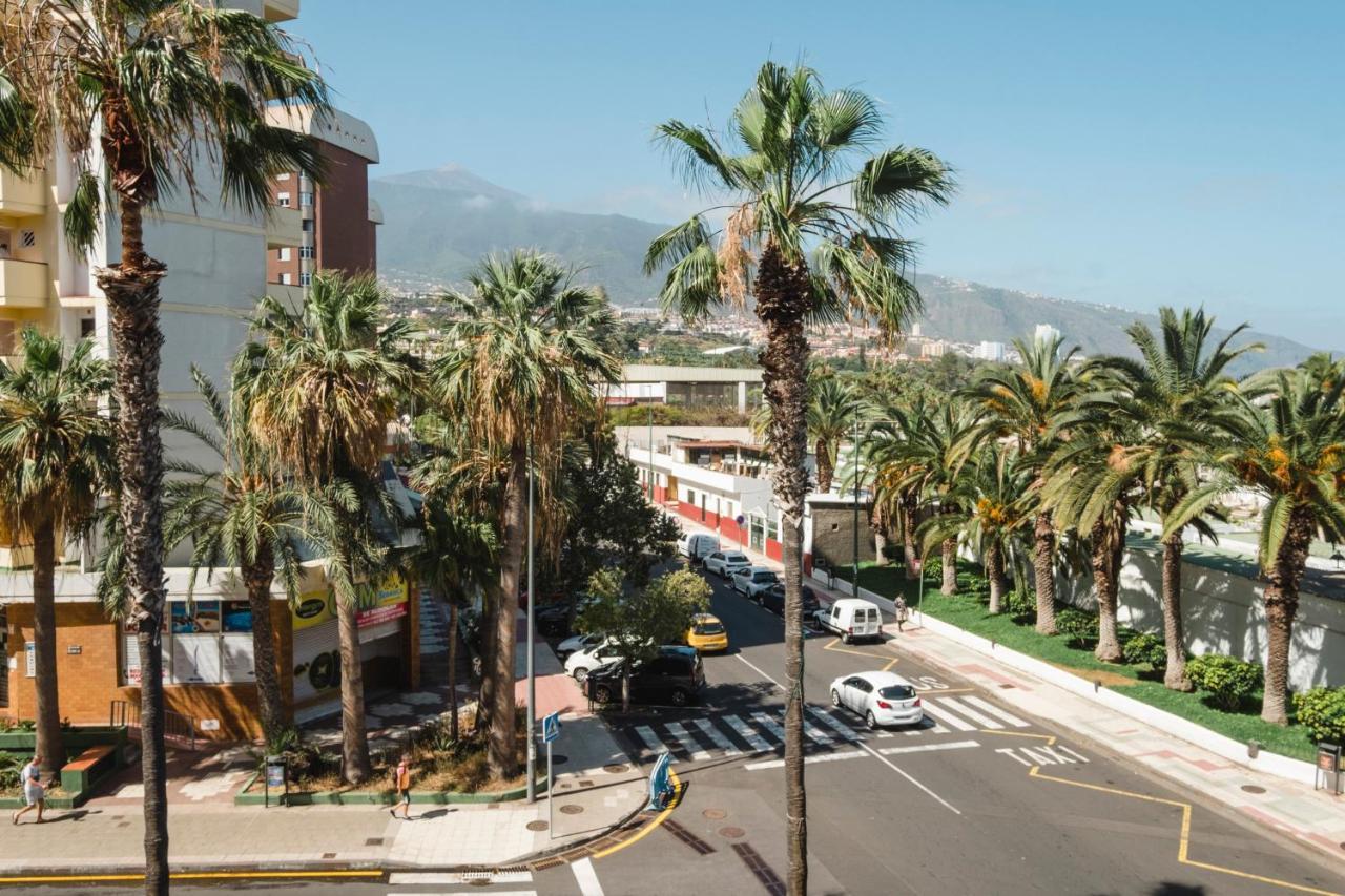 Apartment With Balcony And Swimming Pool Puerto de la Cruz  Bagian luar foto